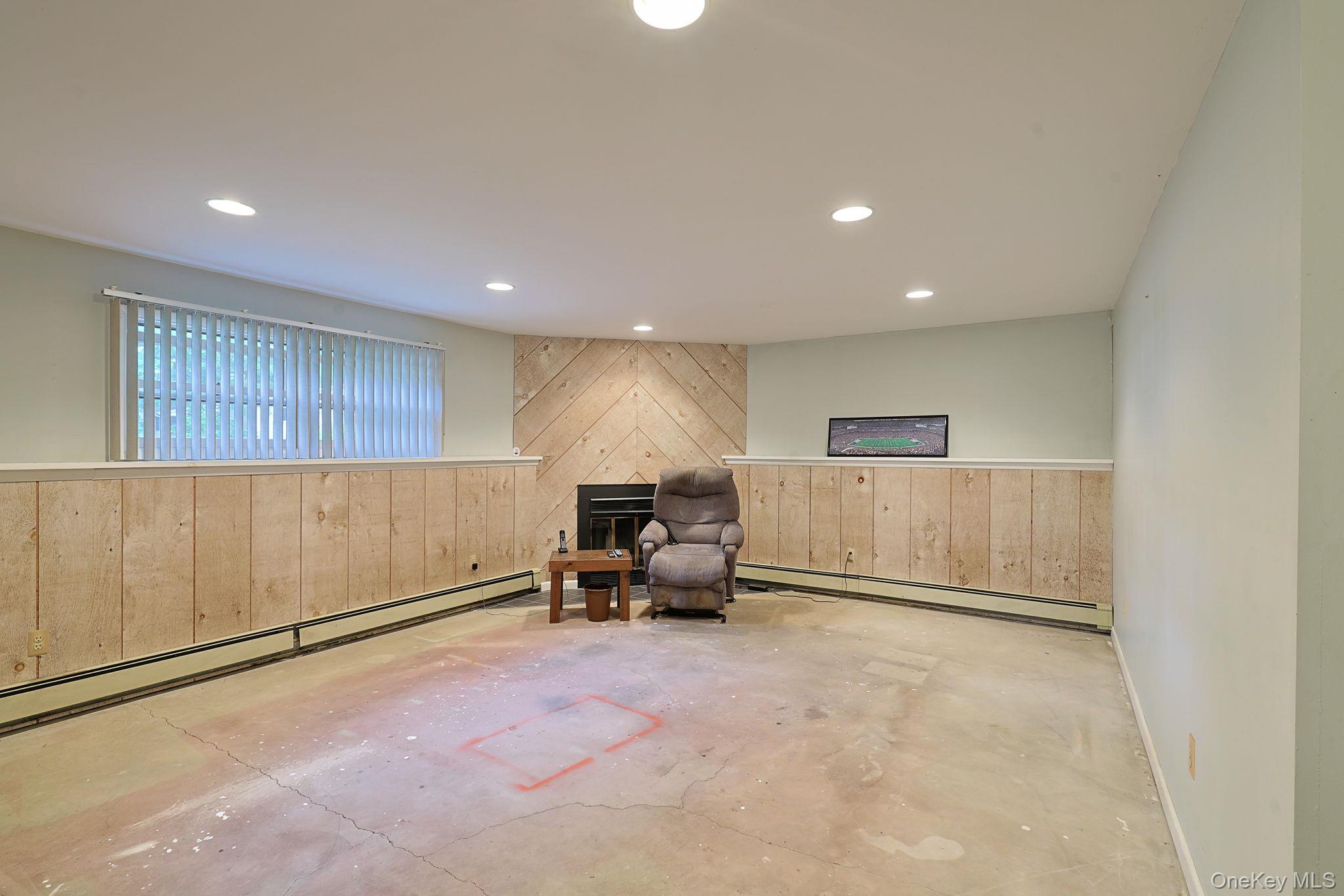 18 Hillside Road – For Sale photo 15