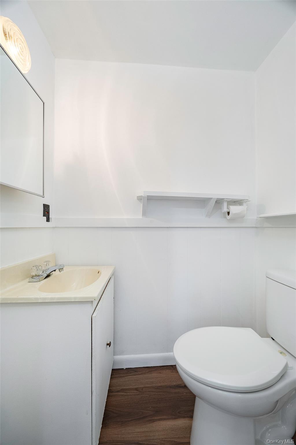 82 Lake Road – For Rent photo 12