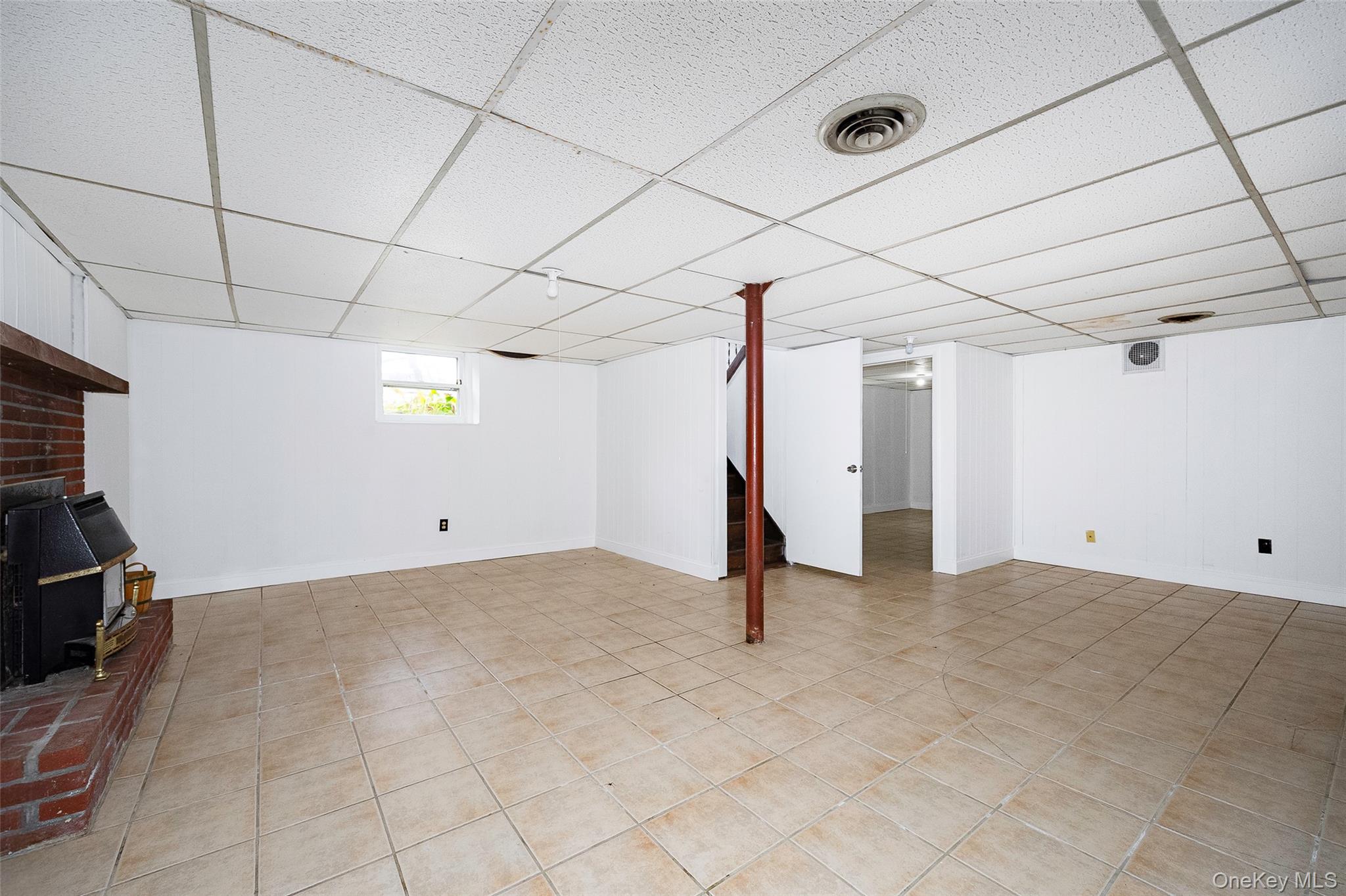 82 Lake Road – For Rent photo 21