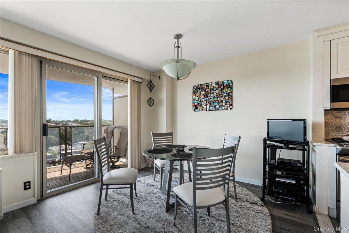 18-15 215th Street, Unit 10D photo 5