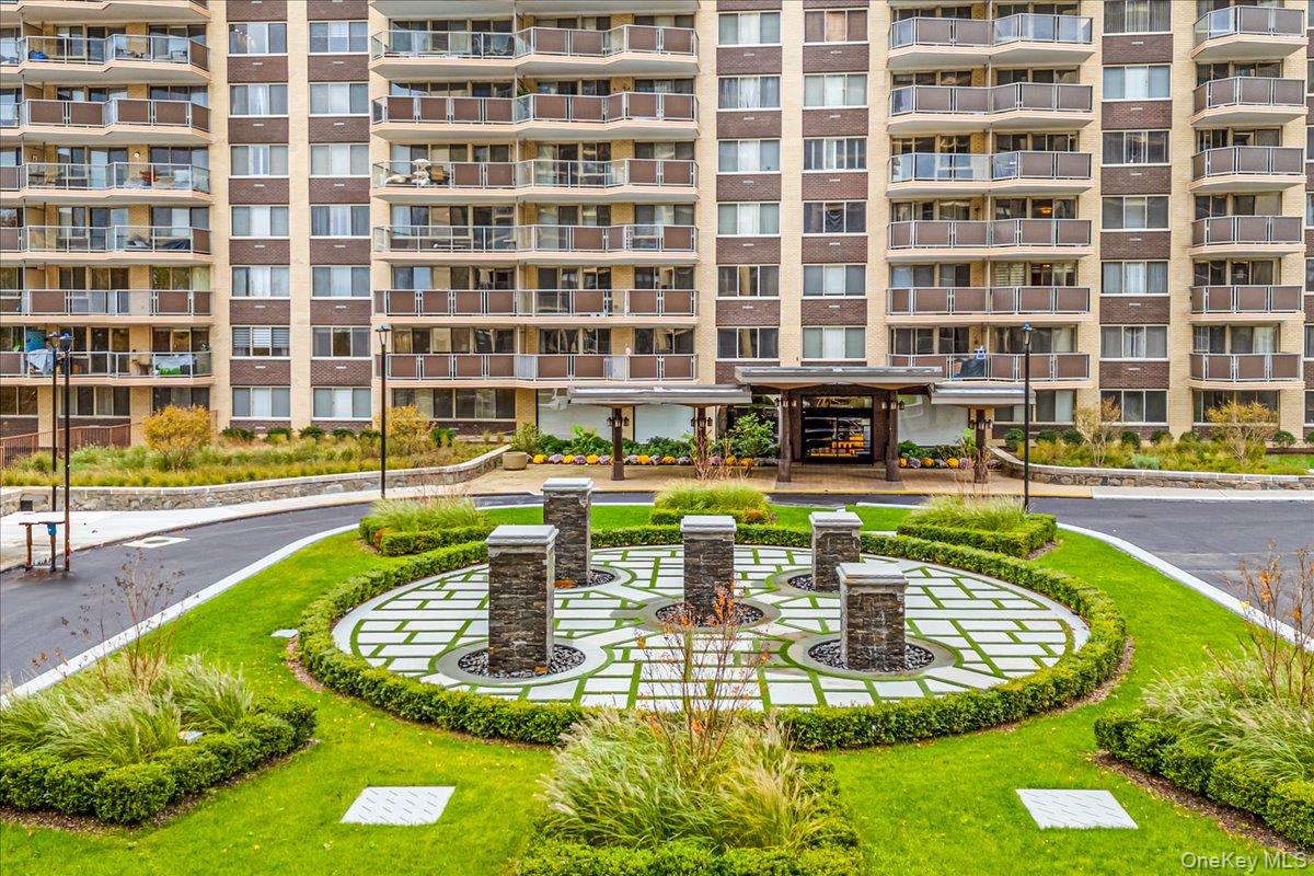 18-15 215th Street, Unit 10D photo 28