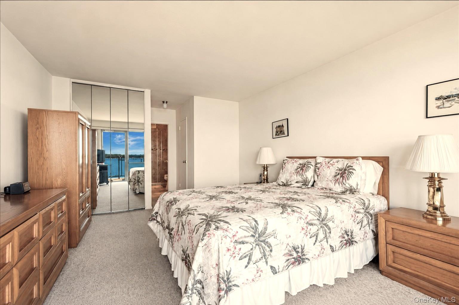 18-15 215th Street, Unit 10D photo 2