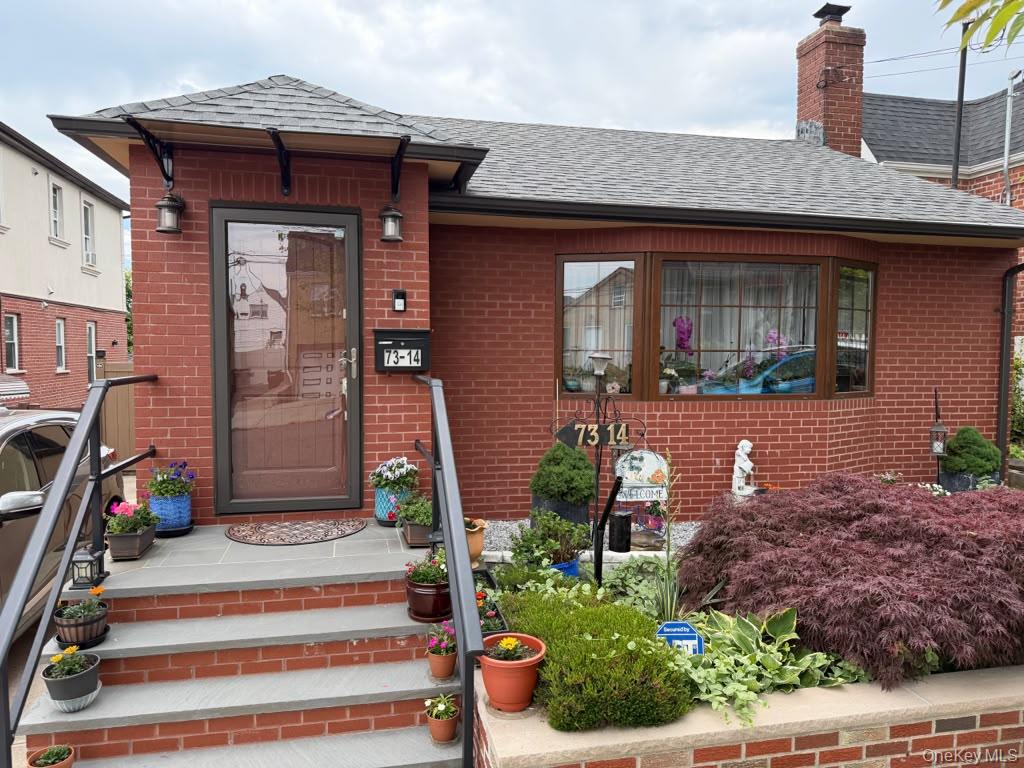 7314 69th Avenue – For Sale