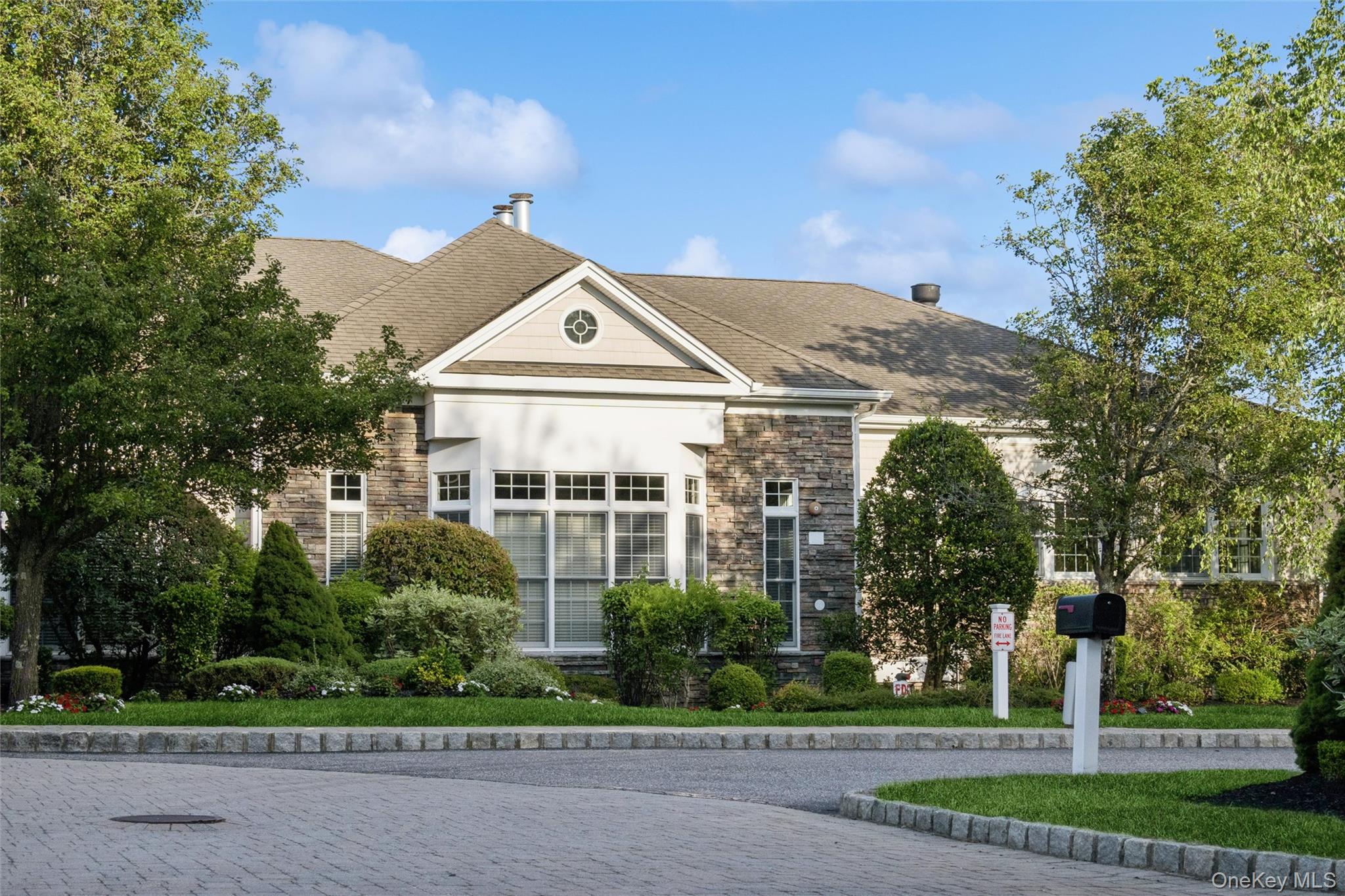 228 Sonata Court – For Sale photo 26