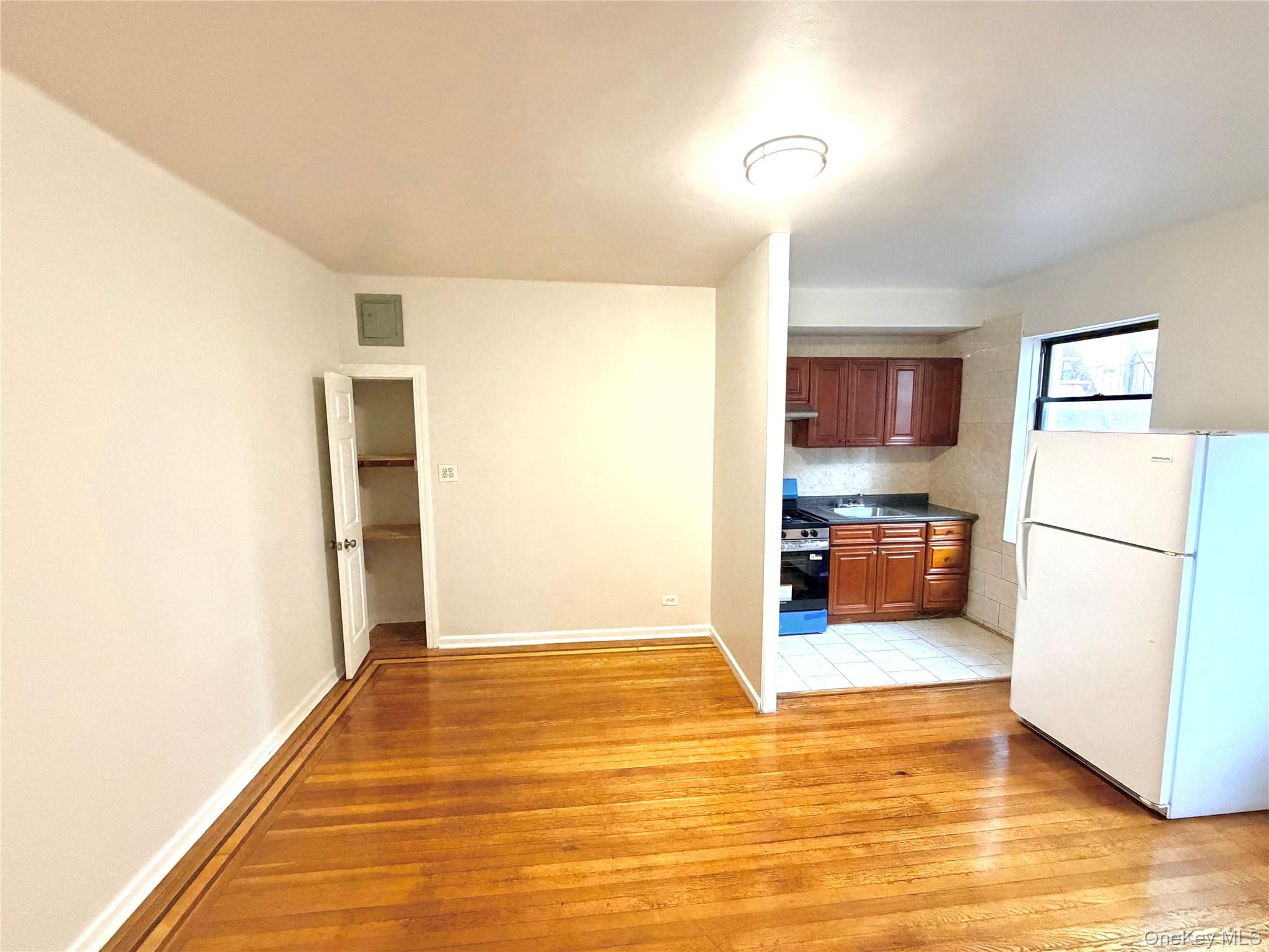70-35 Broadway, Unit C19 photo 6