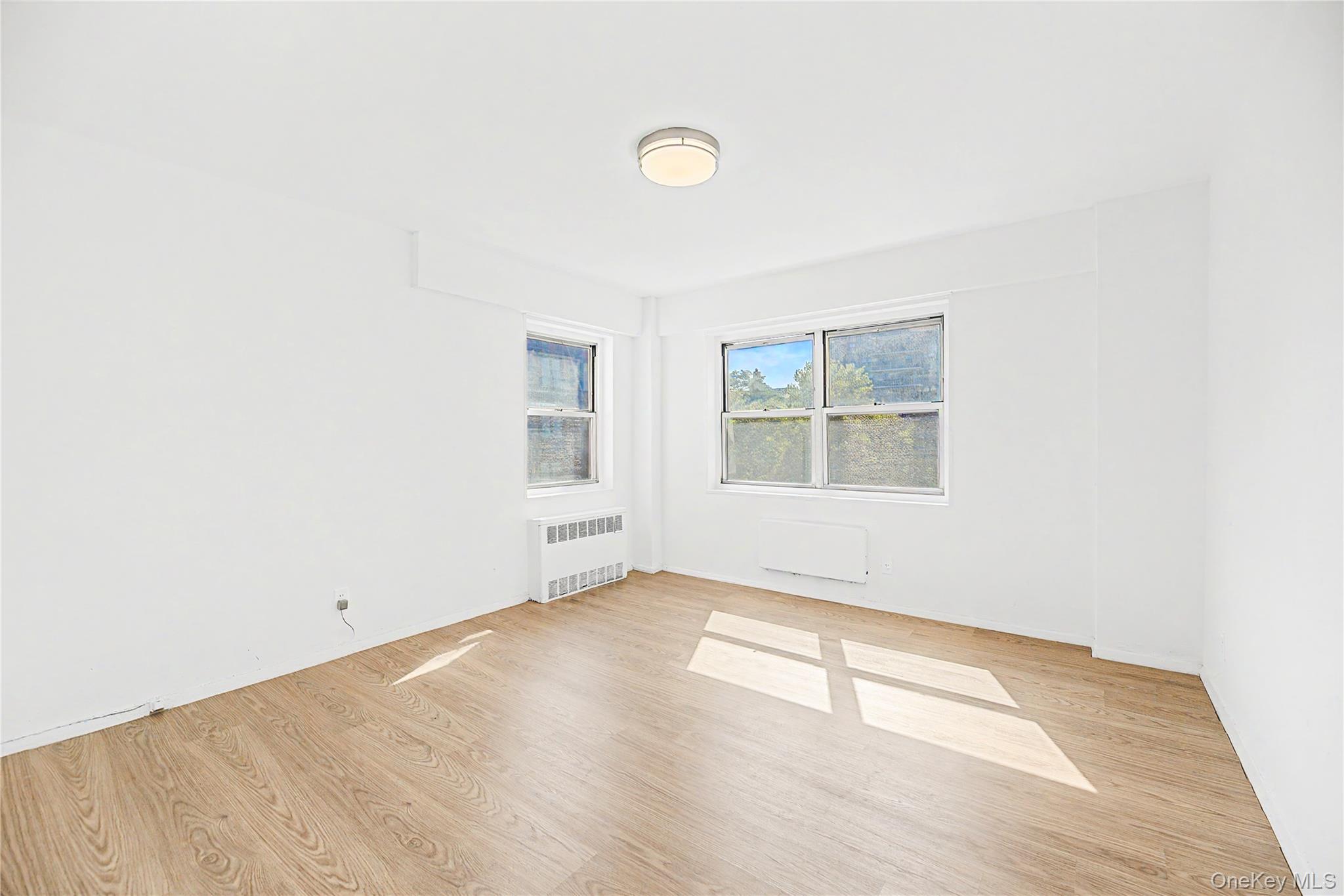 3130 Irwin Avenue, Unit 4B photo 11