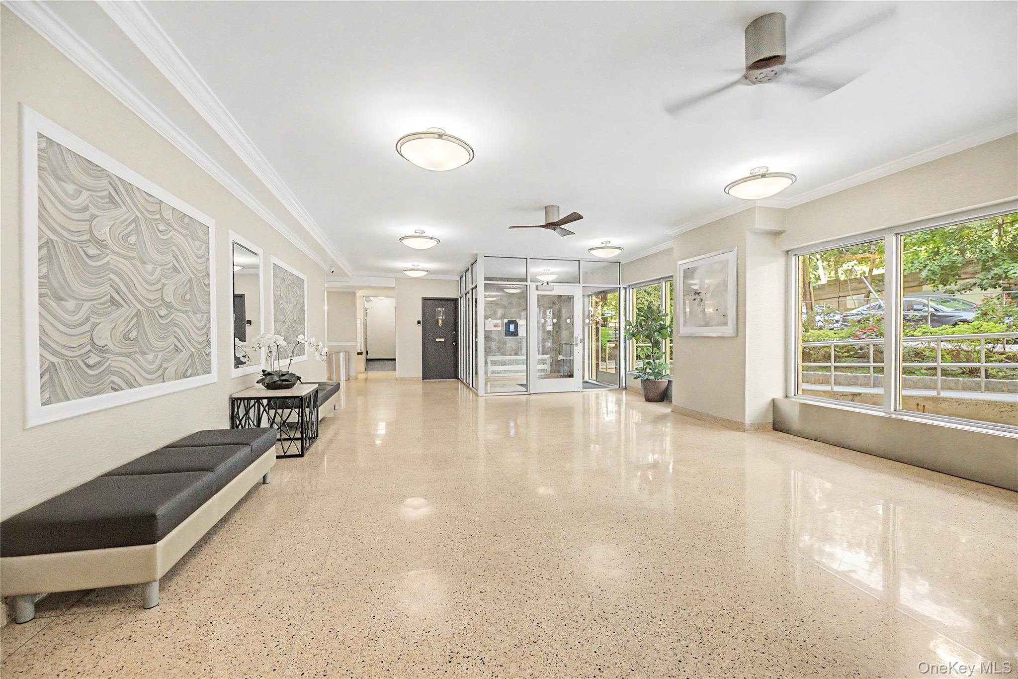 3130 Irwin Avenue, Unit 4B photo 18