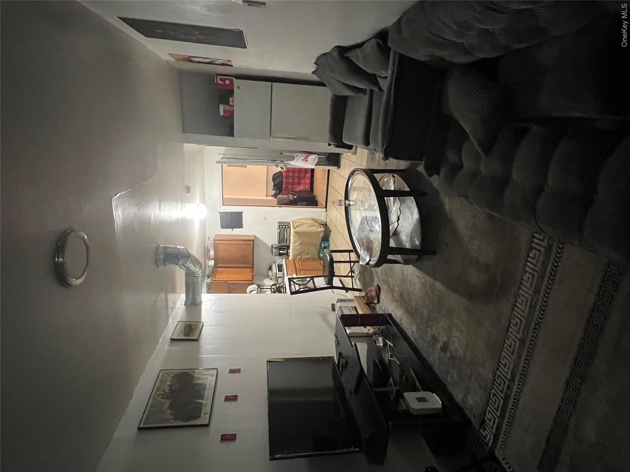 873 Elsmere Place – For Sale photo 33