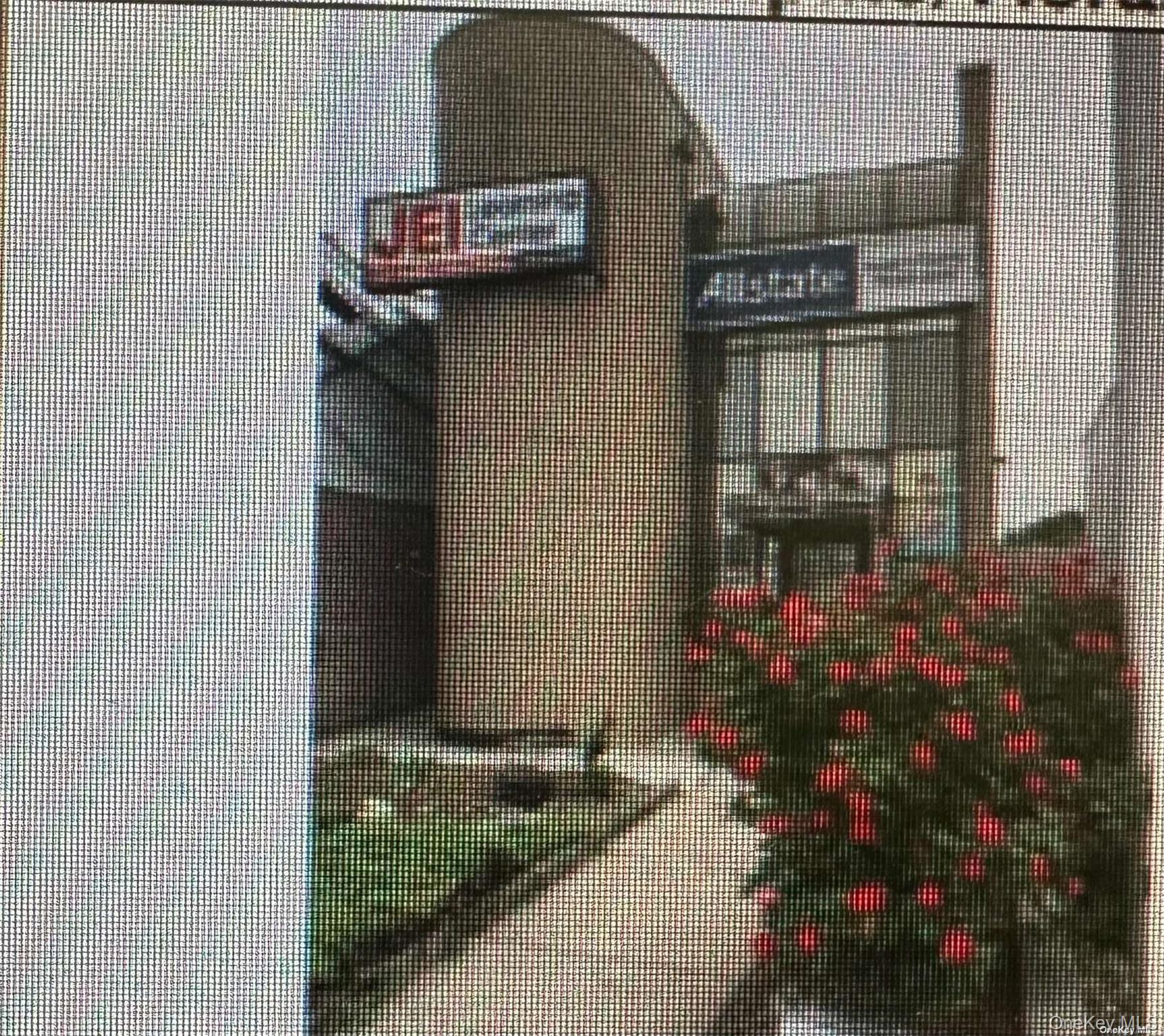256 – 10 Union Turnpike – For Rent