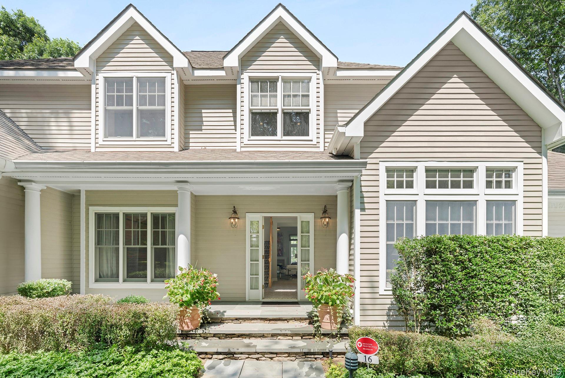 16 Barclay Drive – For Sale photo 2
