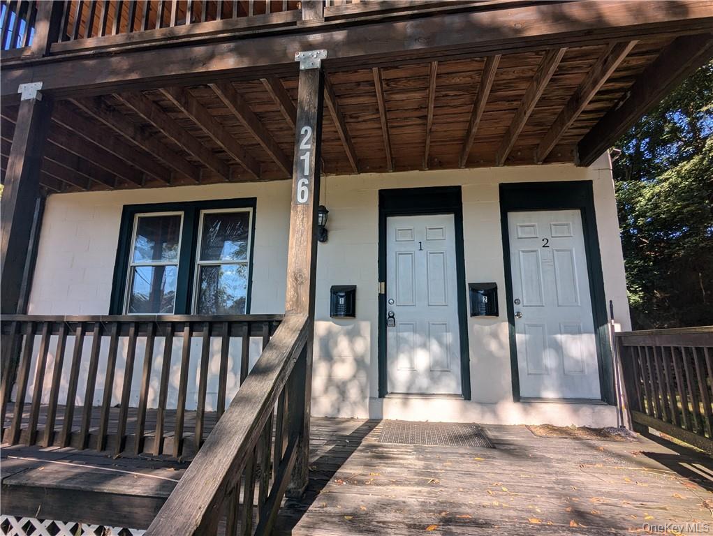 216 Smith Street, Unit 1 photo 2
