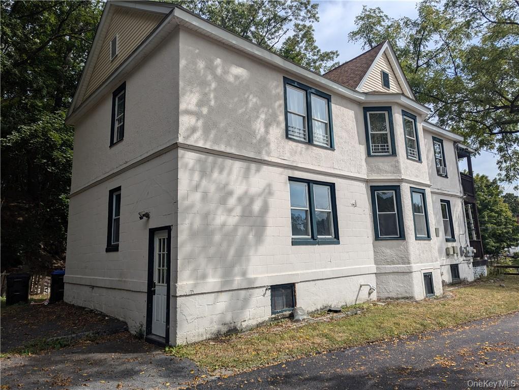 216 Smith Street, Unit 1 photo 9