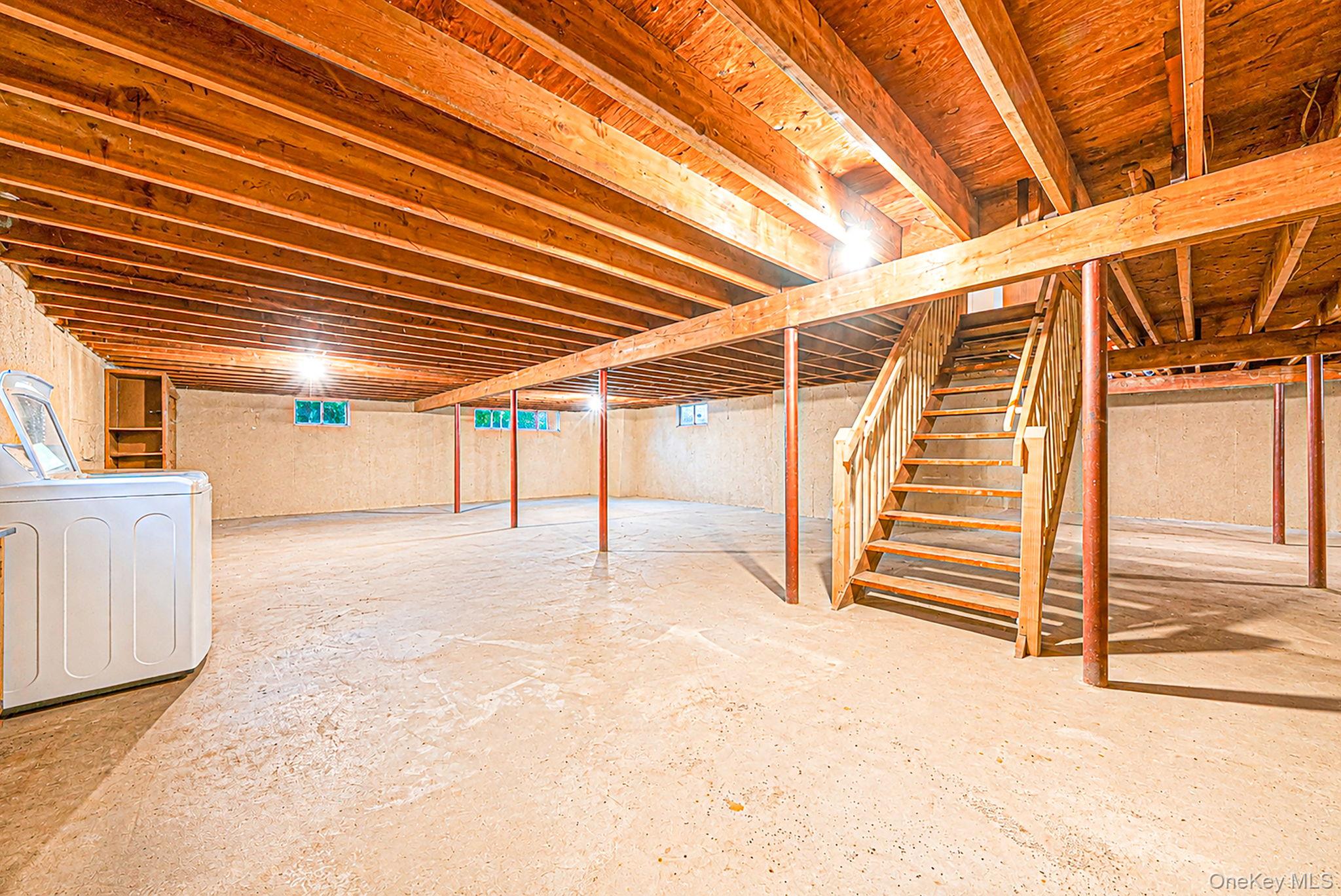 42 E Bartlett Road – For Sale photo 30