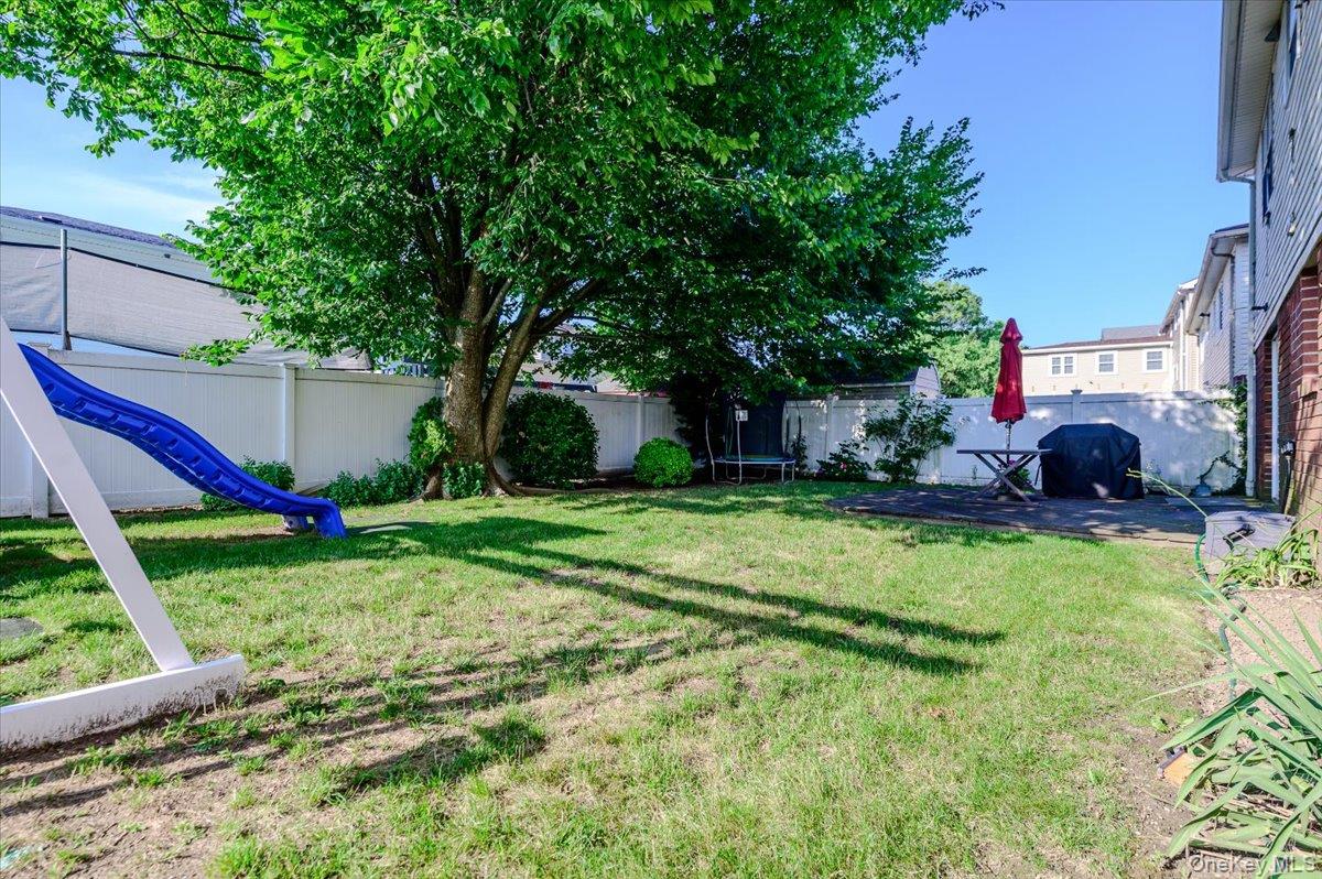 634 Jarvis Avenue – For Sale photo 26