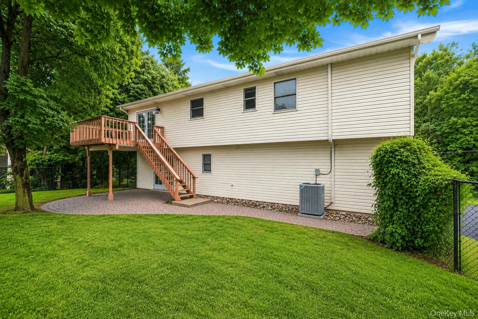 30 Suffern Road – For Sale photo 5