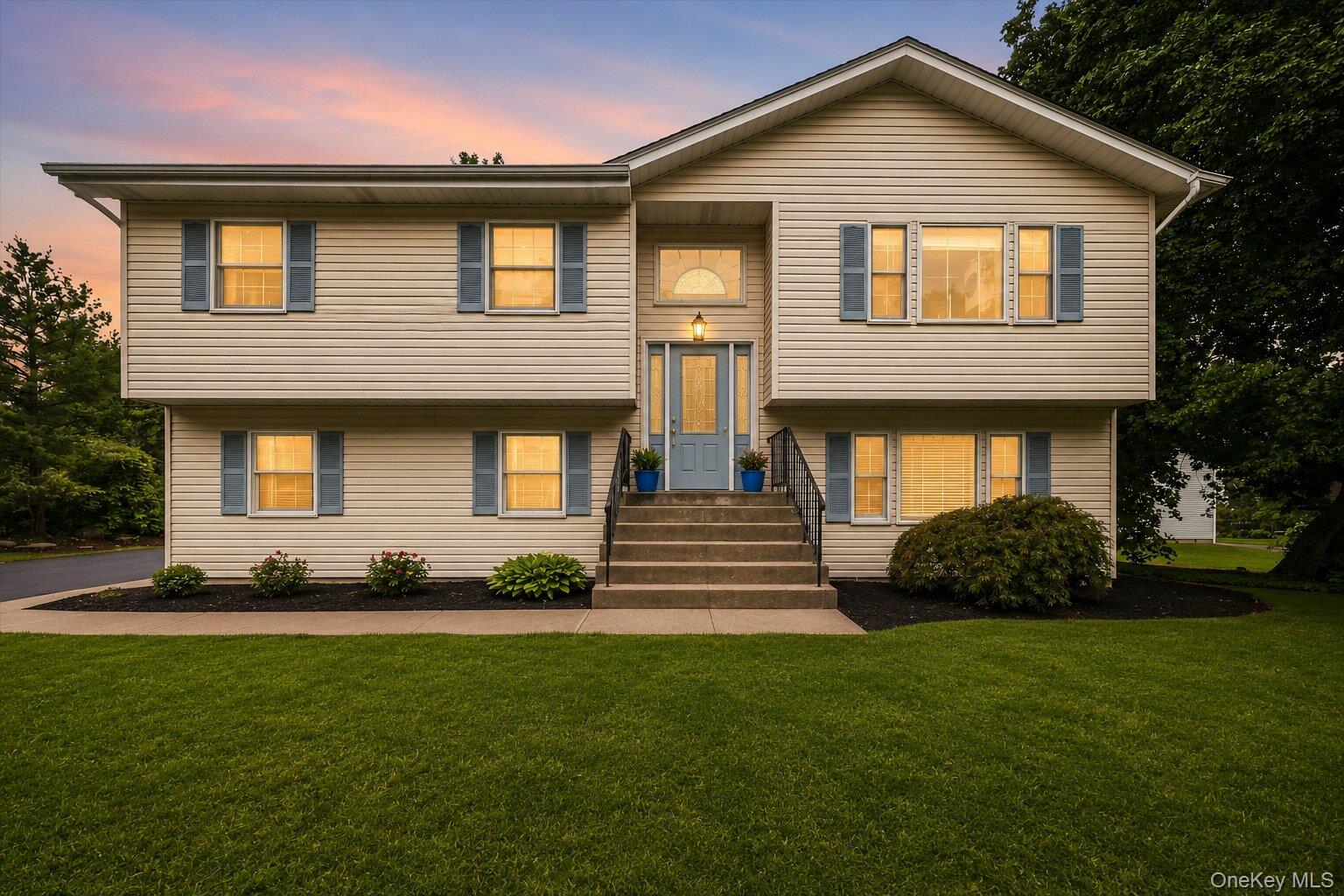 30 Suffern Road – For Sale