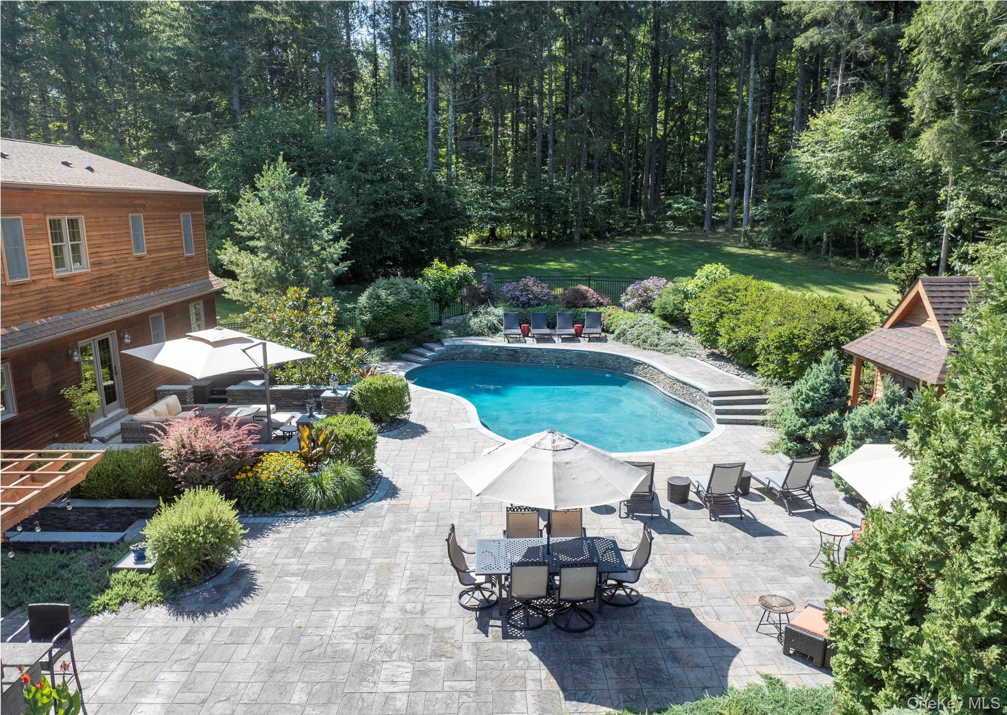 536 Camby Road – For Sale photo 5