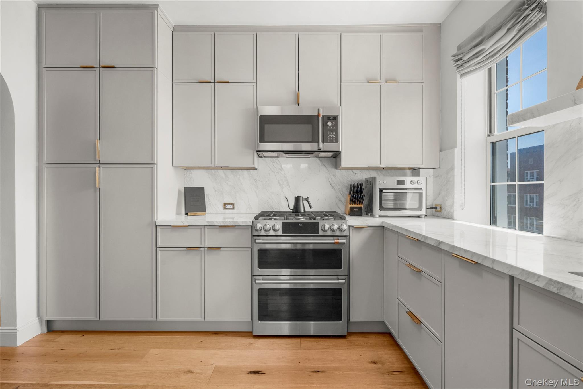 16 N Chatsworth Avenue, Unit 606 photo 16