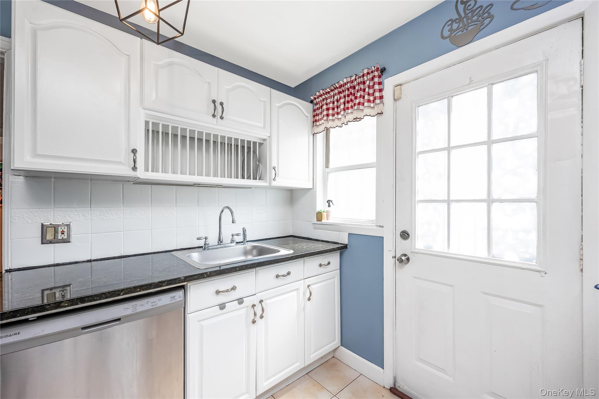 133 Booth Street – For Sale photo 23