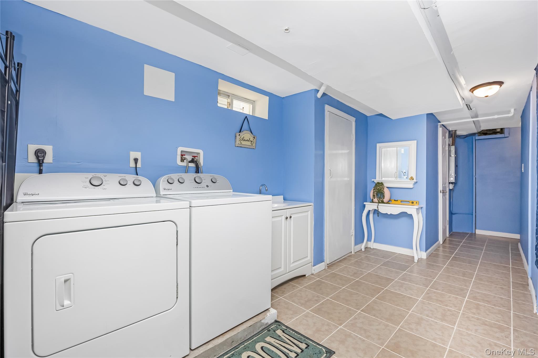 133 Booth Street – For Sale photo 38