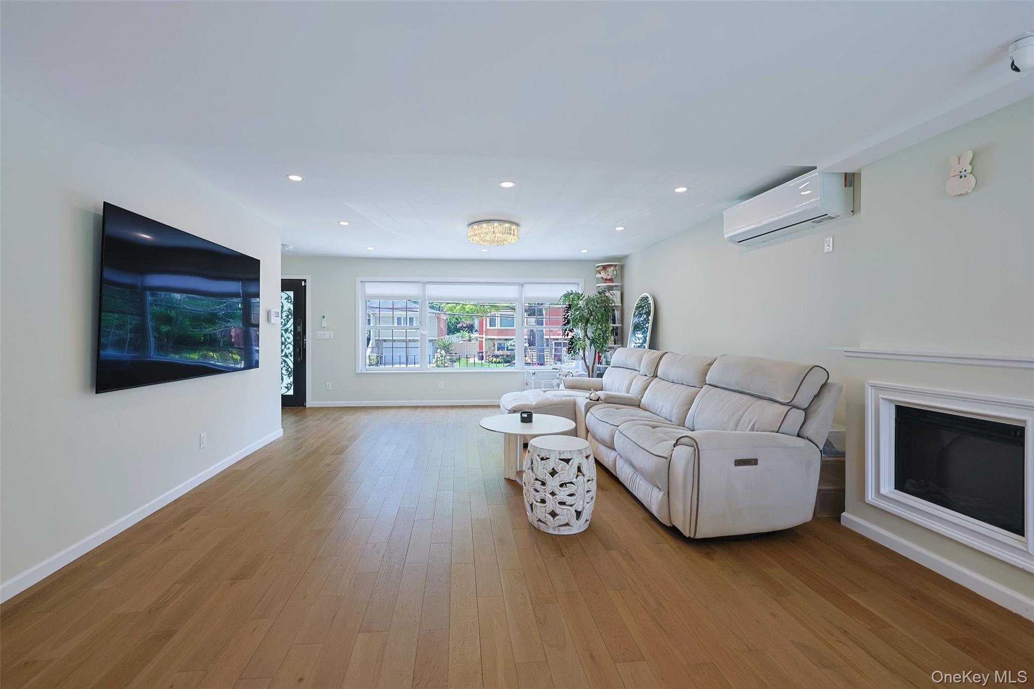 10-07 141st Street – For Sale photo 4