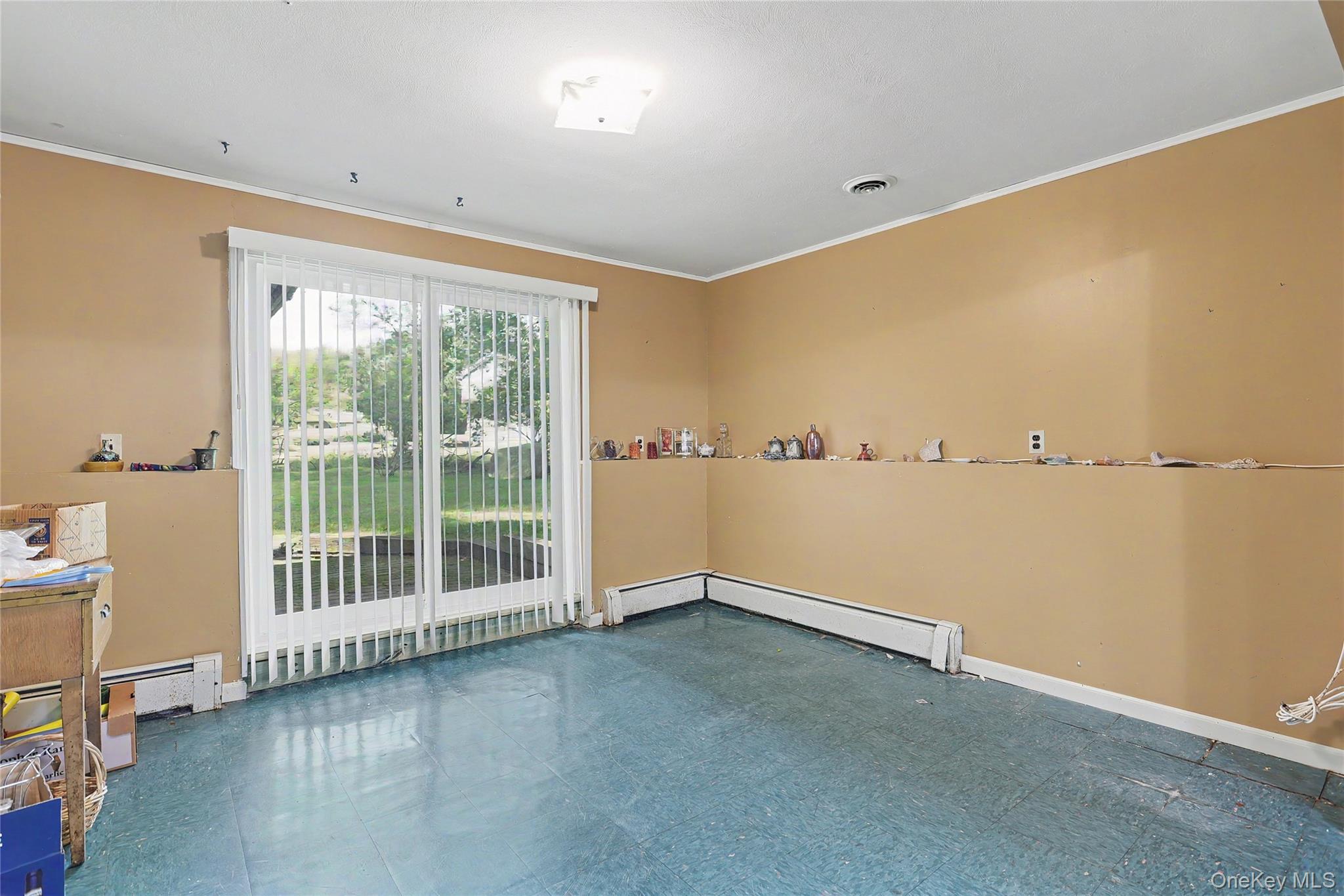 33 Tor View Avenue – For Sale photo 16