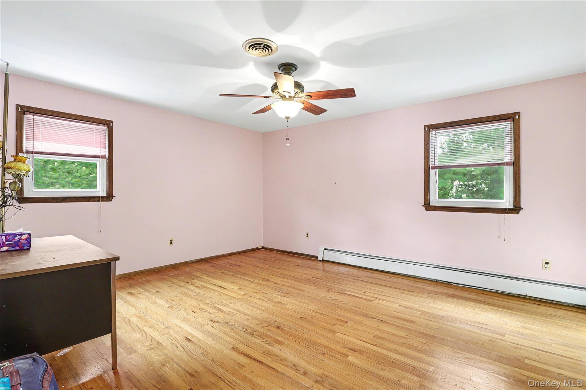 33 Tor View Avenue – For Sale photo 11