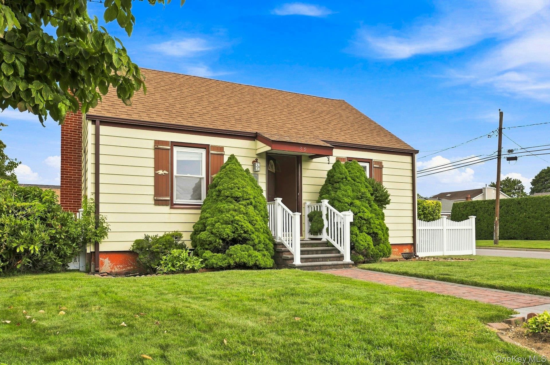 39 Emma Street – For Sale photo 5