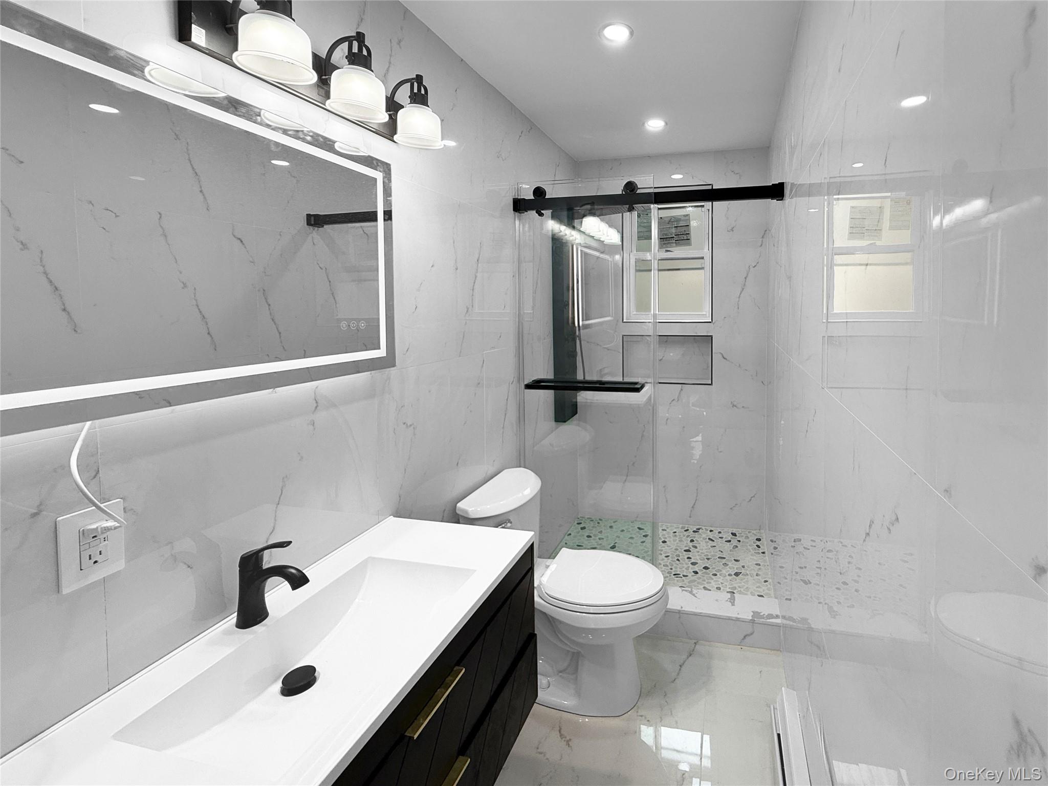 14320 182nd Place – For Sale photo 16