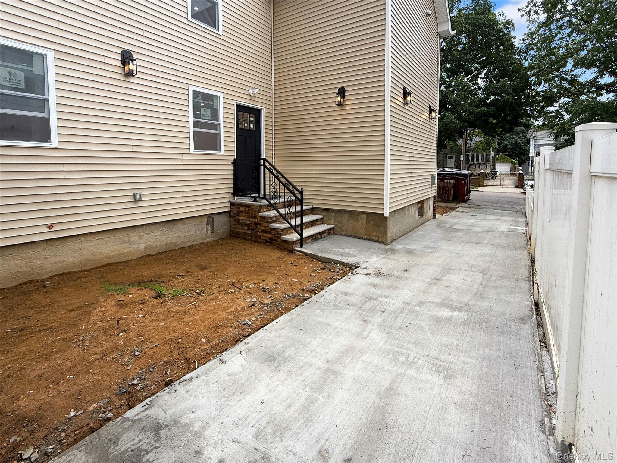 14320 182nd Place – For Sale photo 34