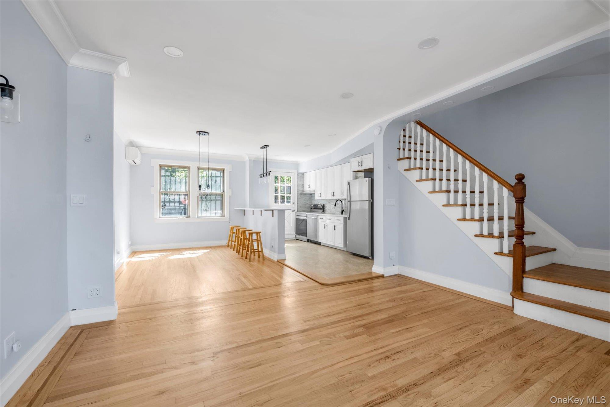 3139 56th Street – For Rent