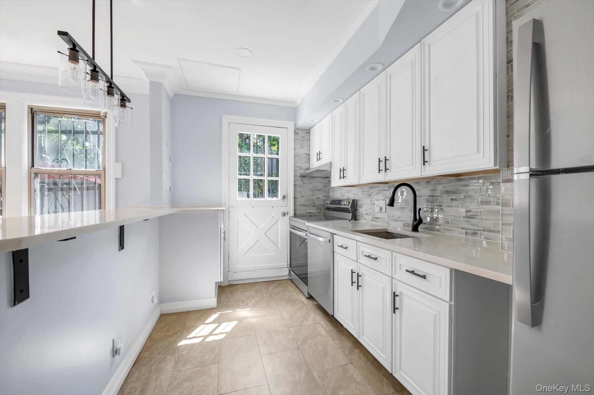 3139 56th Street – For Rent photo 5