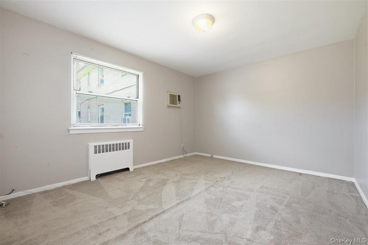 82-75 Langdale Street, Unit 103A photo 12