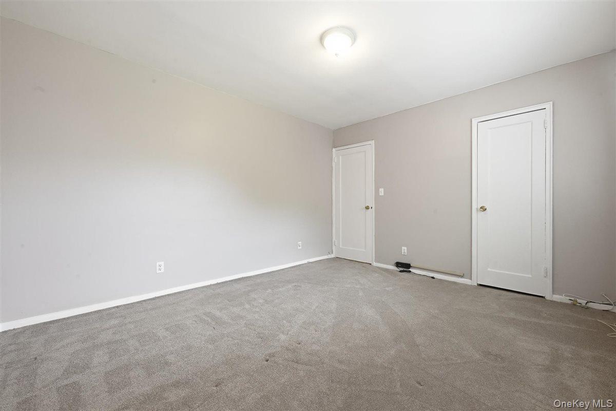 82-75 Langdale Street, Unit 103A photo 14