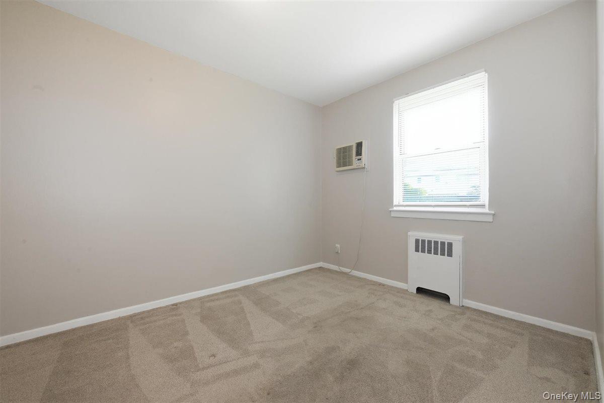 82-75 Langdale Street, Unit 103A photo 18