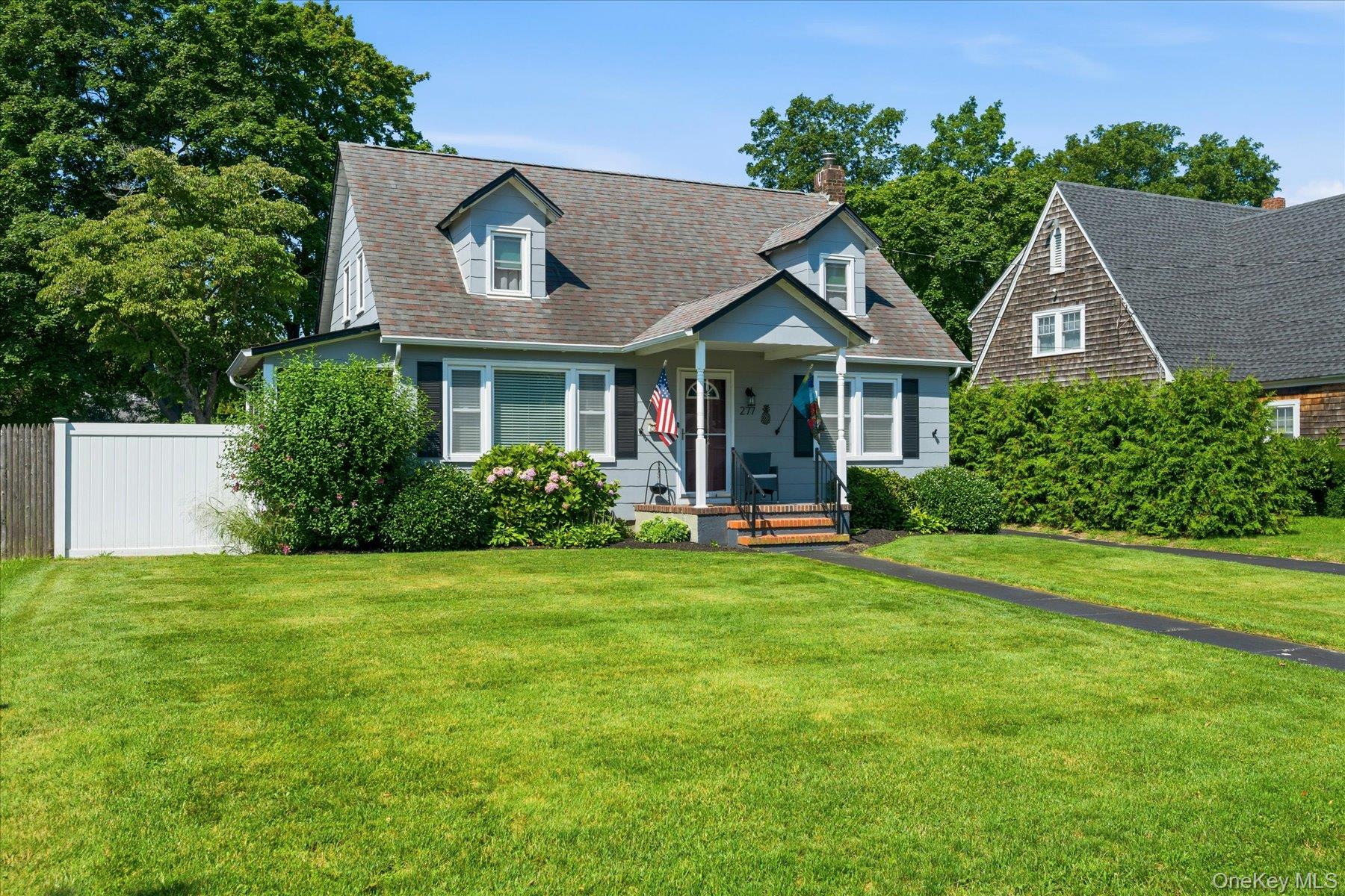 277 Howell Avenue – For Sale