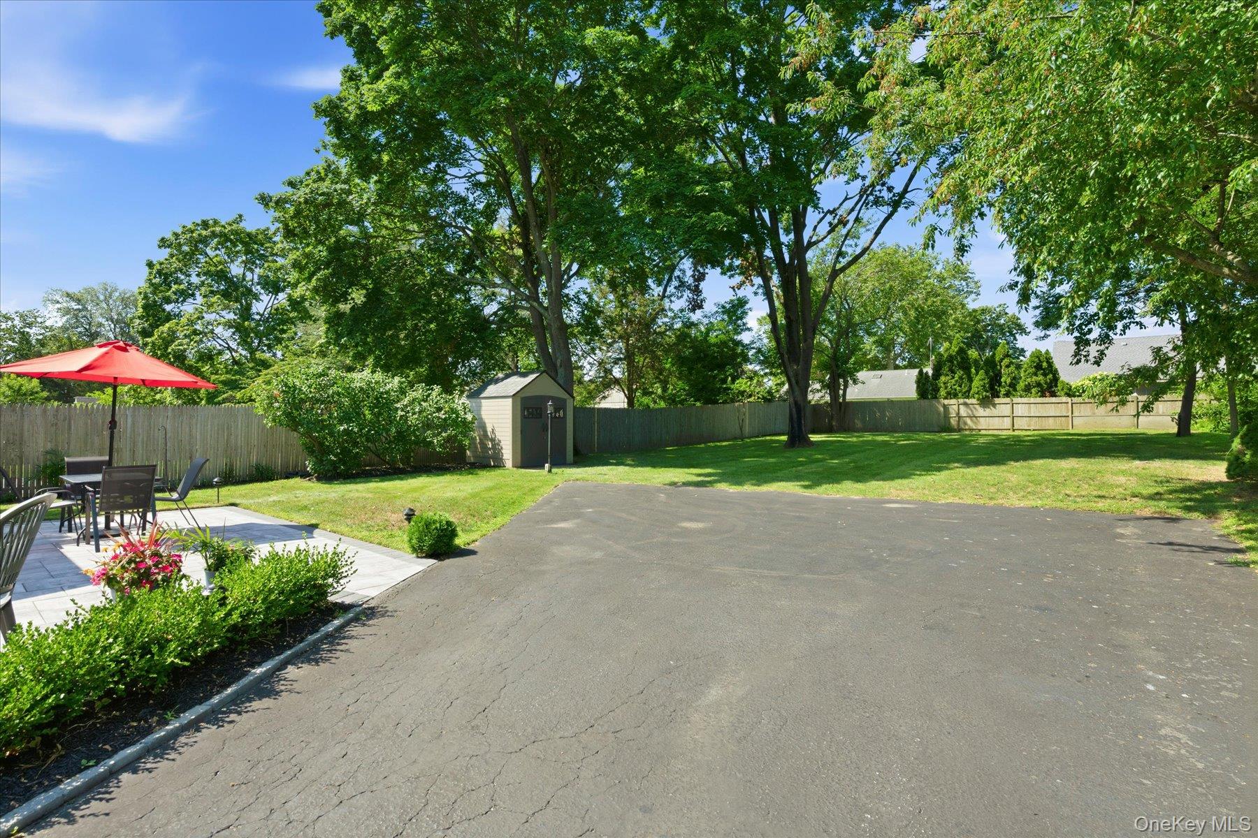277 Howell Avenue – For Sale photo 20