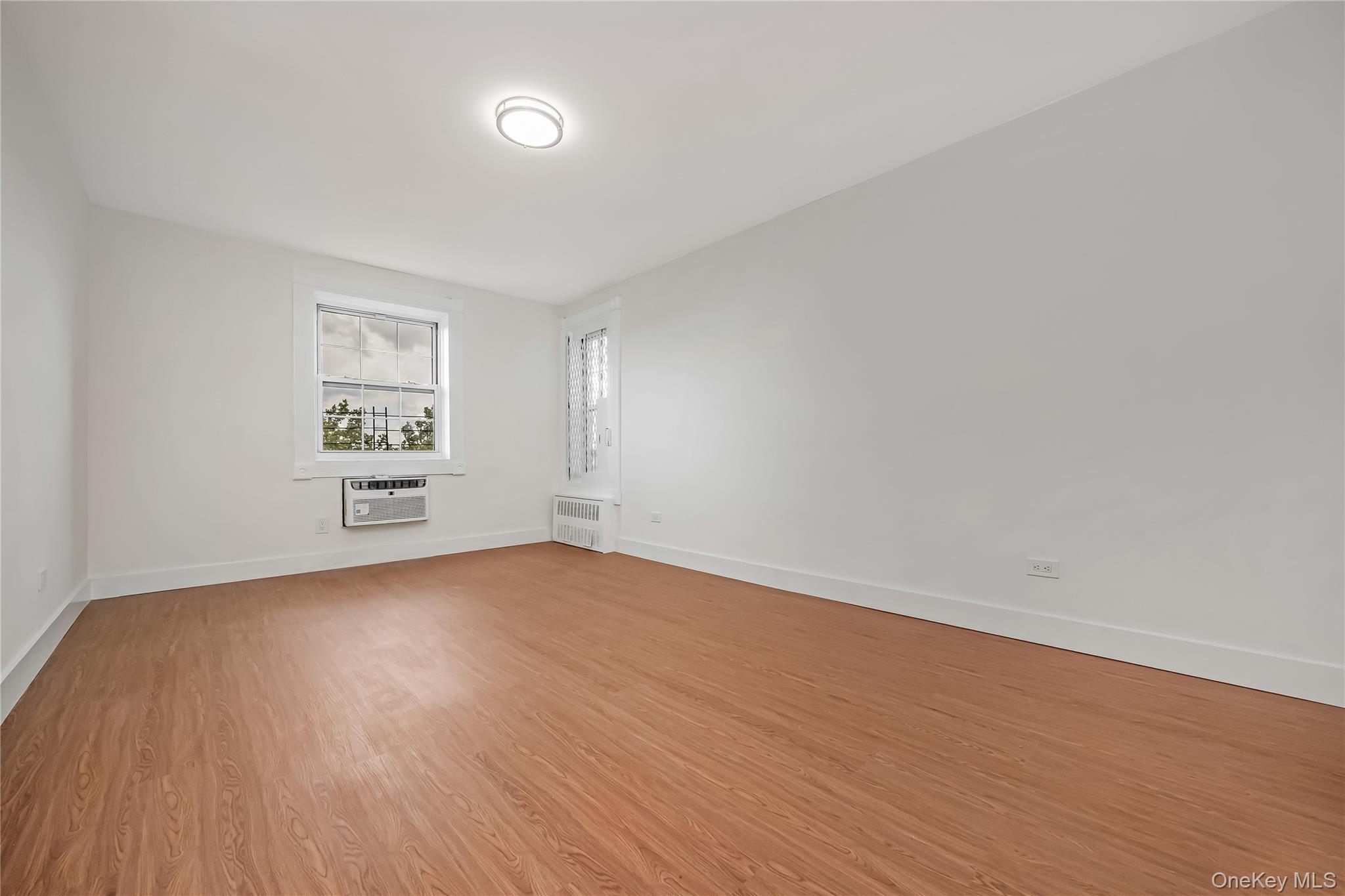 87-10 149th Avenue, Unit 5N photo 15