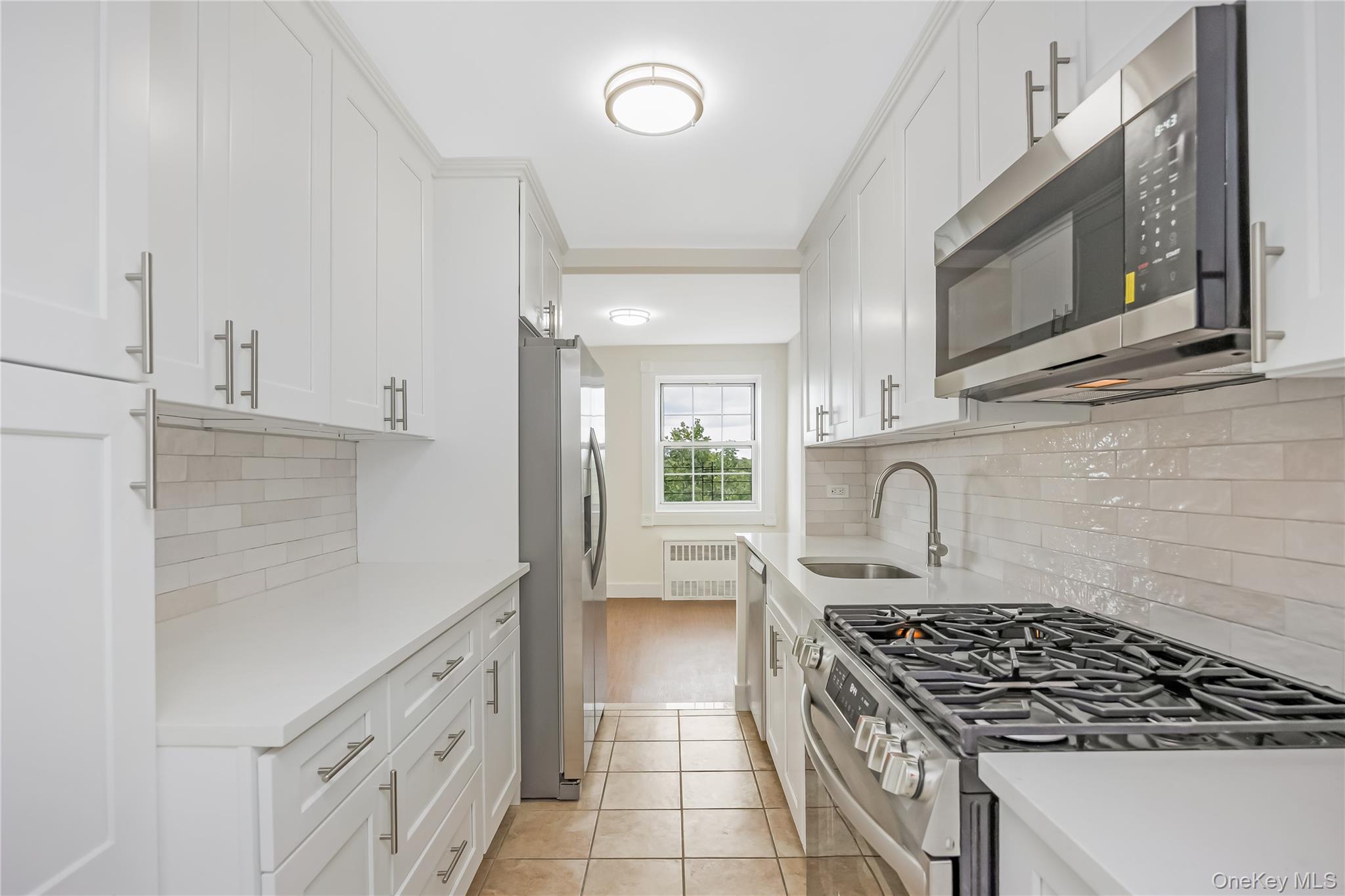 87-10 149th Avenue, Unit 5N photo 13