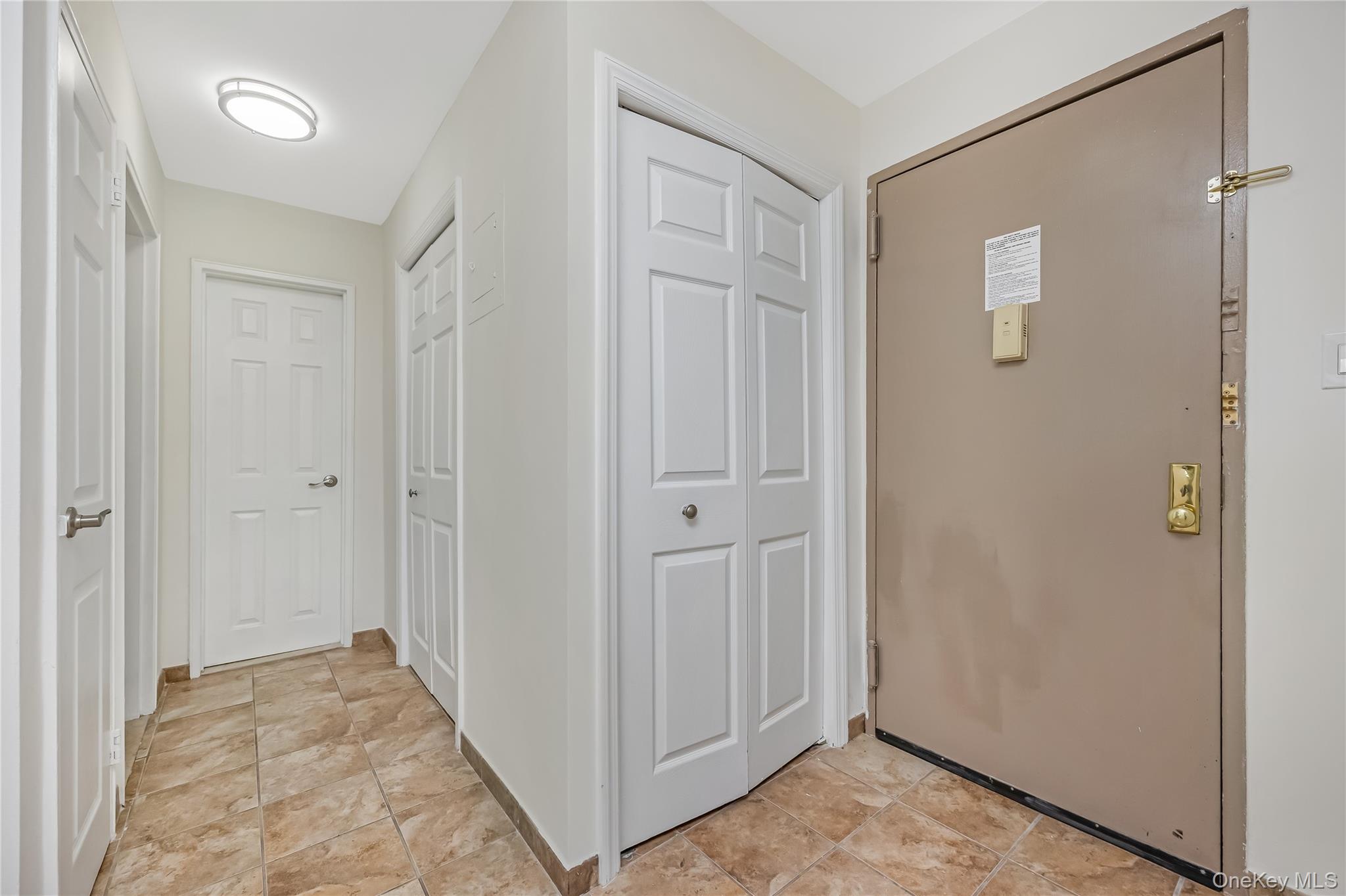 87-10 149th Avenue, Unit 5N photo 5