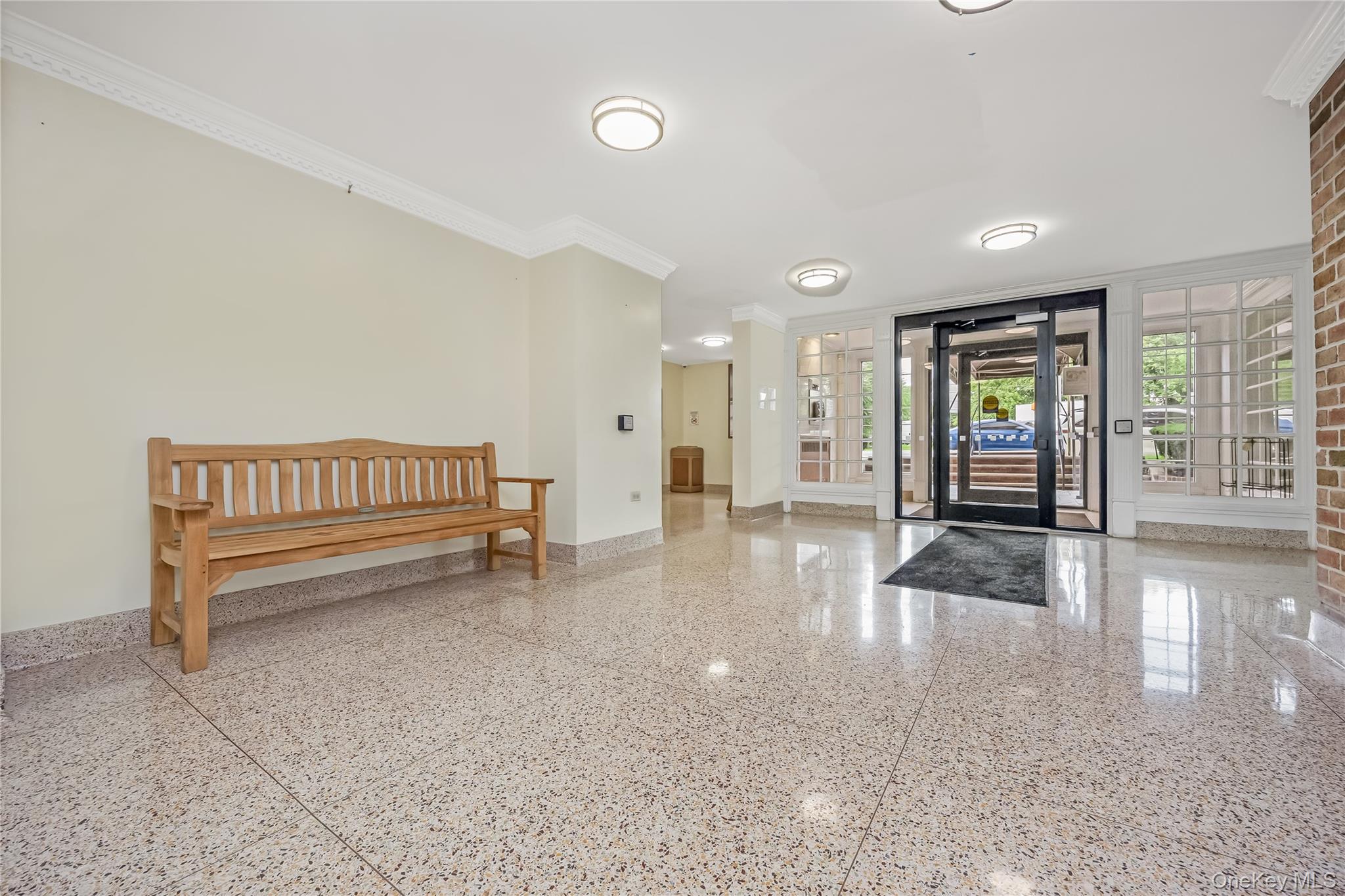 87-10 149th Avenue, Unit 5N photo 3