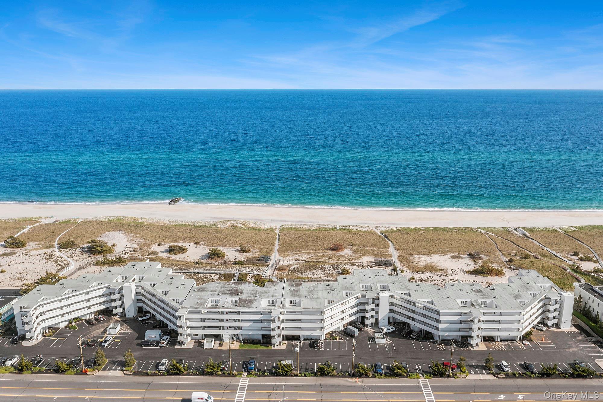 253 Dune, Unit 62