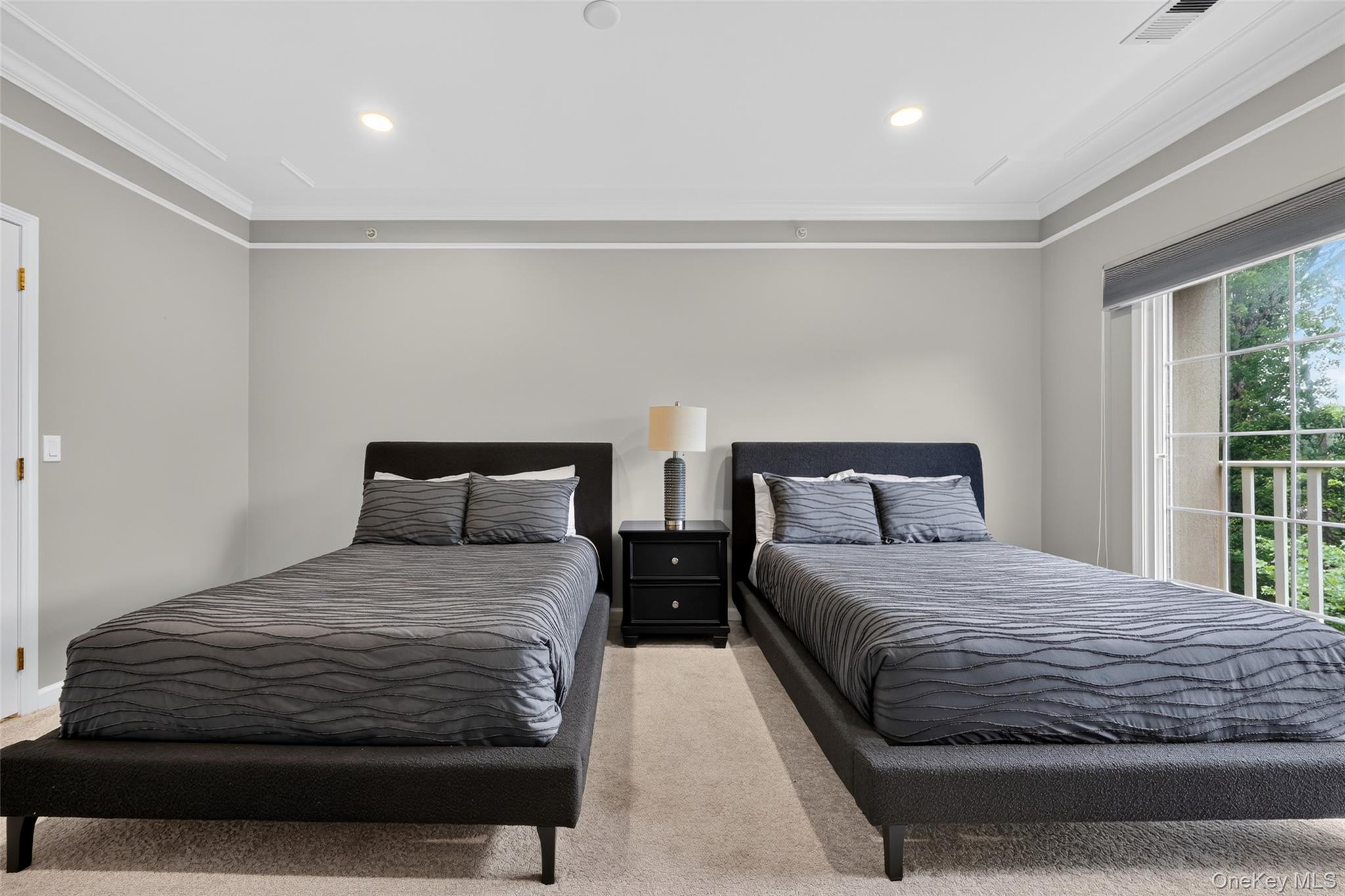 24 N De Baun Avenue, Unit 305 photo 14
