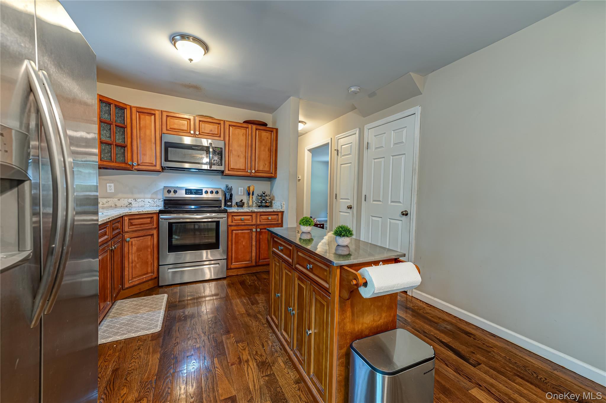 252 Oxhead Road – For Sale photo 5