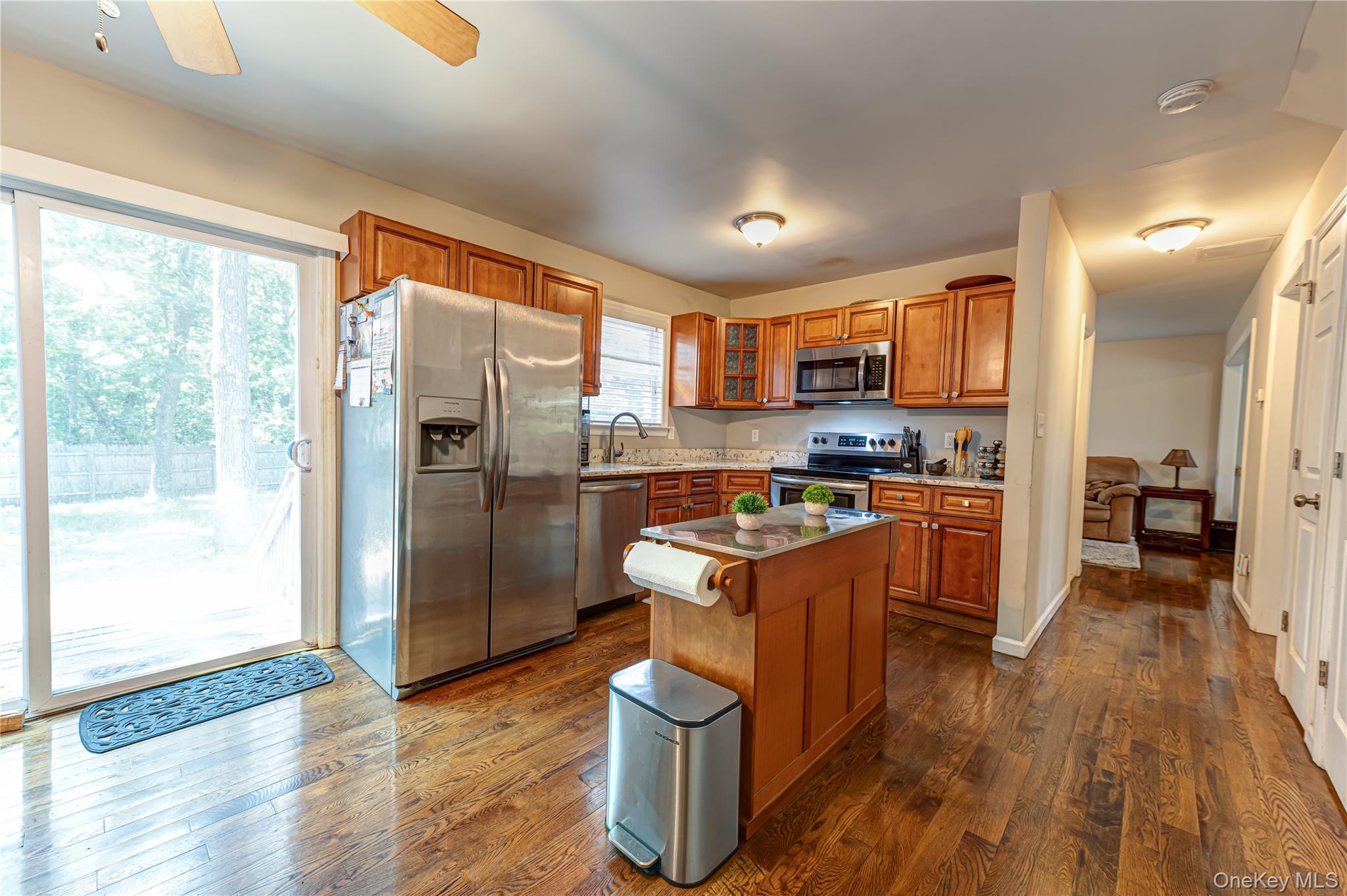 252 Oxhead Road – For Sale photo 4