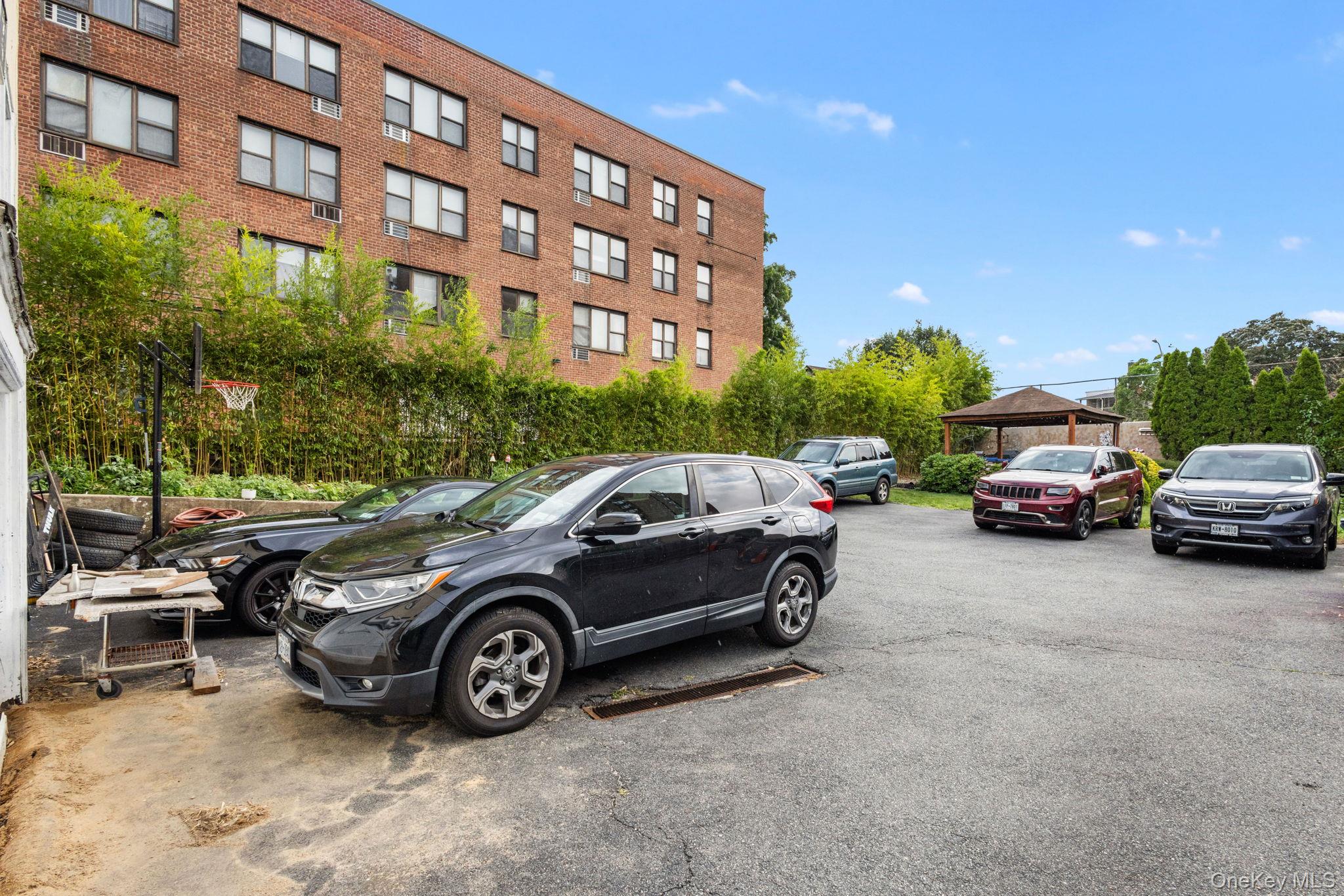 43 Davis Avenue – For Sale photo 30