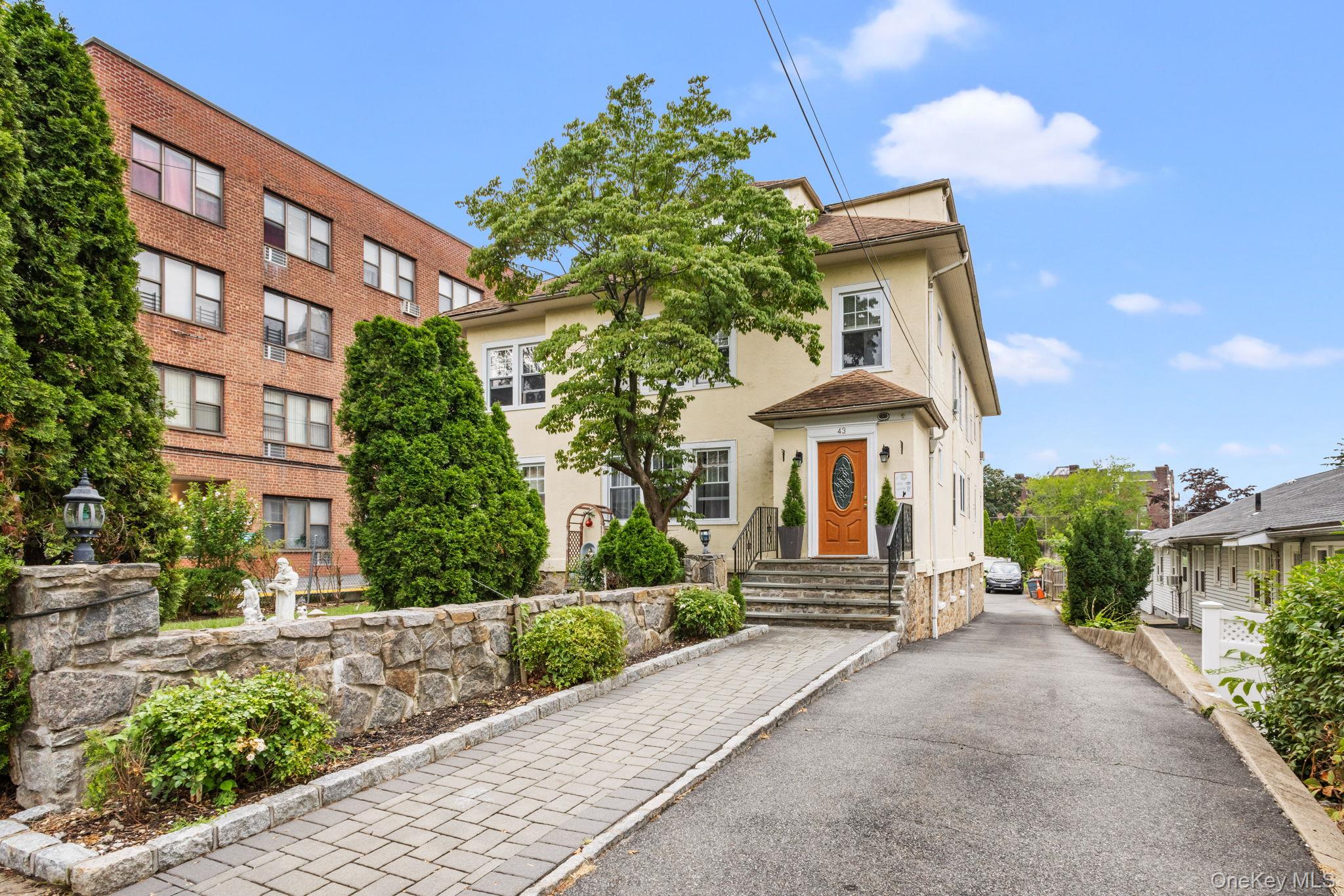43 Davis Avenue – For Sale photo 12