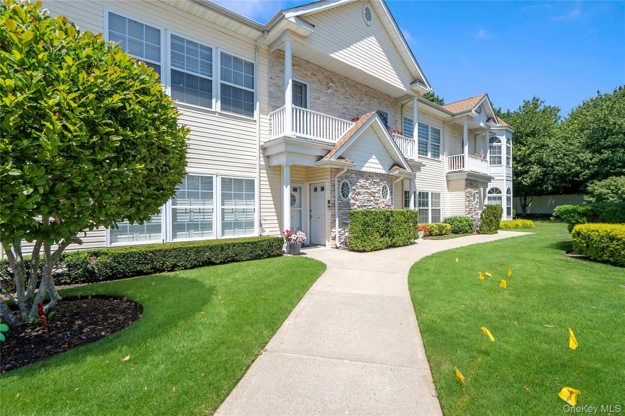 406 Narragansett Villas Drive – For Sale photo 2