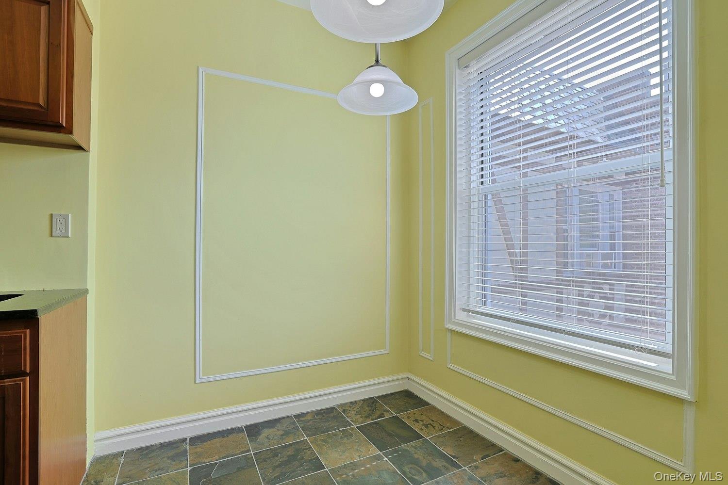 1470 Midland Ave, Unit 5L photo 12