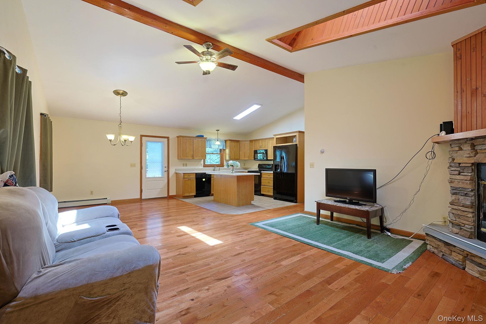27 Elbert Road – For Sale photo 5
